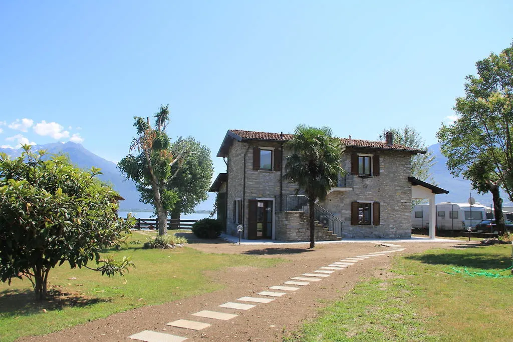 Villa Carolina-1
